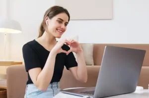 10 Habits Of People Who Listen To Their Hearts