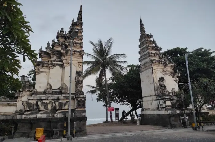 Kuta Beach Entrance Ticket Prices